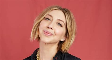 Heidi Gardner’s Measurements: Bra Size, Height,。